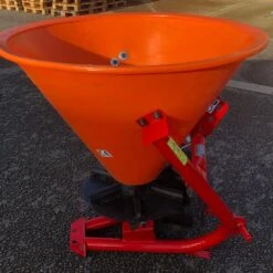 FertCast Tractor Mounted Fertiliser Spreader - Manual Controls 200L -Garden & Outdoors Shop fc22
